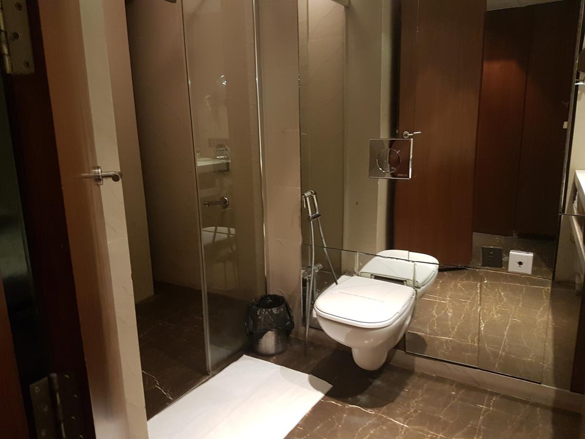 Hotel Gk International Csandígarh Kültér fotó